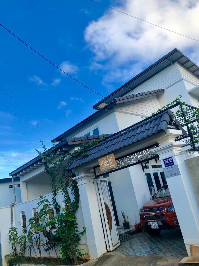 Don Ganh Homestay Буонметхуот Экстерьер фото
